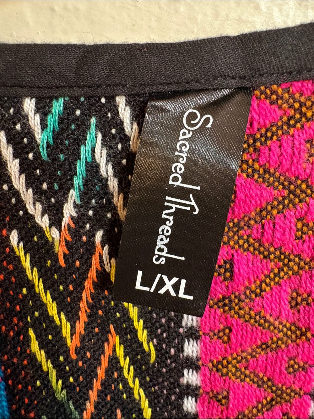 Colorful Aztec-Pattern Shirt - Multicolor - Picture 2 of 3